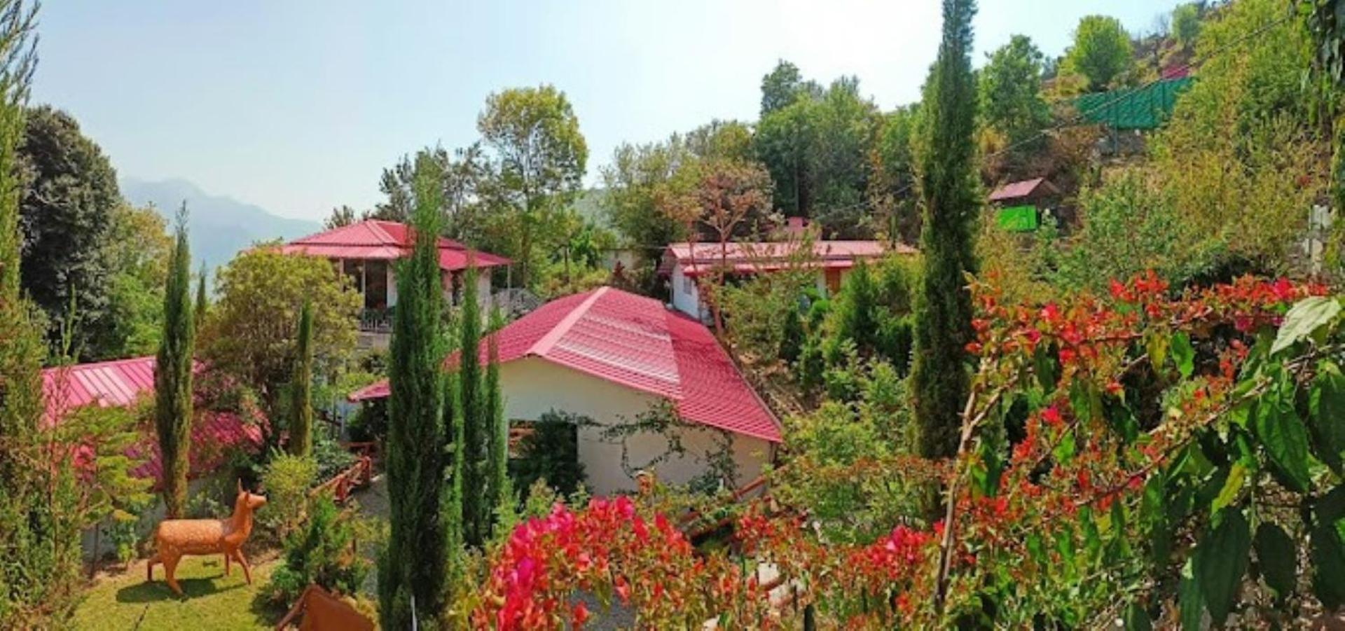 The Village Retreat Resort , Guptkashi Gupta Kashi ภายนอก รูปภาพ